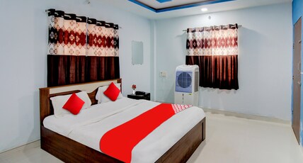 Hotel O by OYO Suyog Room Type - Classic