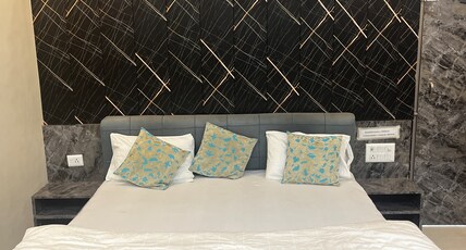 Hotel Kailash Room Type - Luxury