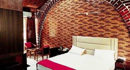 Zeiv Hermitage Resort Room Type - Cottage Style Roon (AC)