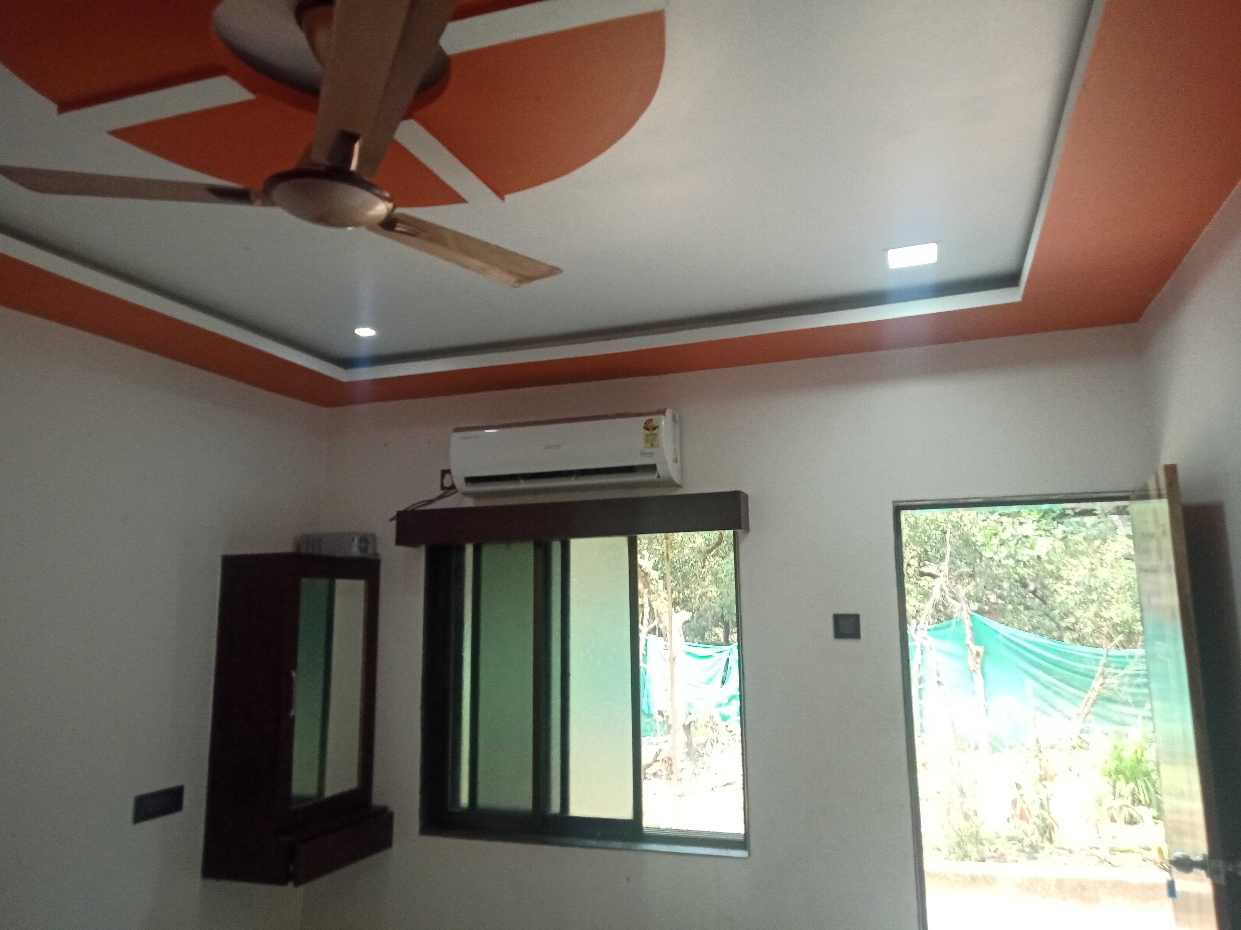 Krishna Homestay - Tap to explore photos