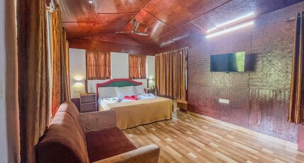 Snowhills Room Type - Private Cottage With Hill View Snowhills Room Type - Private Cottage With Hill View