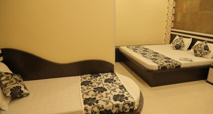 Hotel Royal Ajmer ( 100 Mts From Dargah ) Room Type - Deluxe Triple Bed  Room
