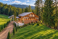 Hotel Gulmarg Hills  Ski Slope Retreat | 5mins Walk to Gondola