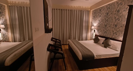 Artllers Room Type - Deluxe Room With Balcony King Bed Artllers Room Type - Deluxe Room With Balcony King Bed