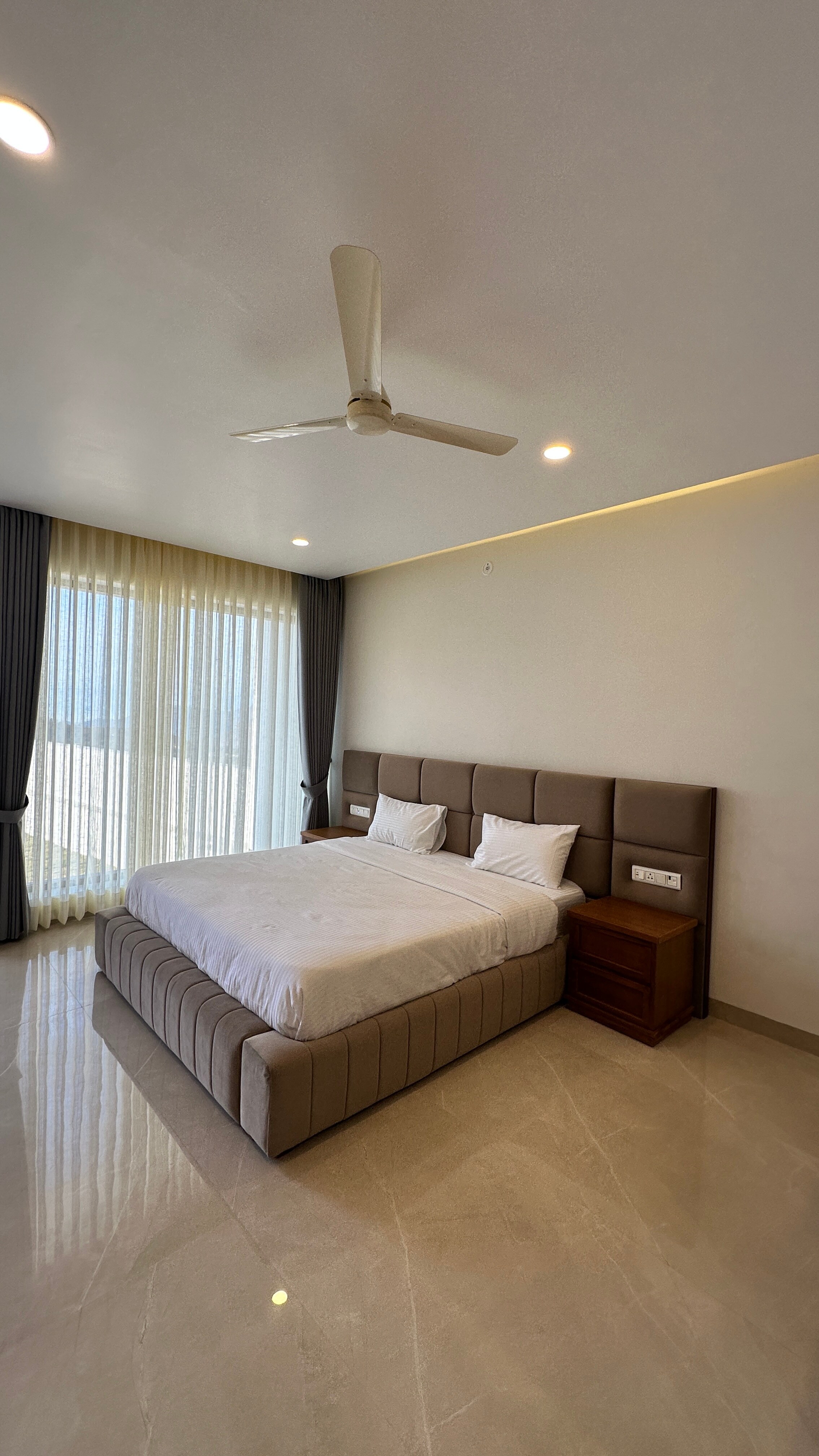 Le Reve Valley Premium Rooms - Tap to explore photos