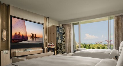 Marina Bay Sands Room Type - Sands Premier Double Queen Gardens by the Bay View Marina Bay Sands Room Type - Sands Premier Double Queen Gardens by the Bay View