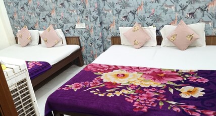Hotel Shiv Raje Room Type - FOUR BED