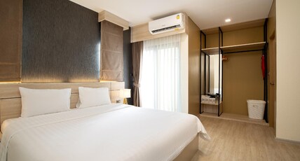 Amanah Bangkok Hotel Room Type - 1 BedRoom Suite with Living area
