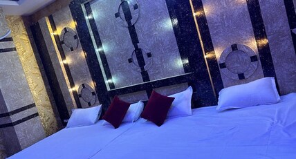 HOTEL SHYAM INN Room Type - FAMILY ROOM