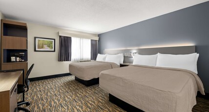 Best Western Inn Room Type - 2 Queen Beds, Non-Smoking, Chair, Work Desk, Wi-Fi, Microwave And Refrigerator, Continental Breakfas Best Western Inn Room Type - 2 Queen Beds, Non-Smoking, Chair, Work Desk, Wi-Fi, Microwave And Refrigerator, Continental Breakfas