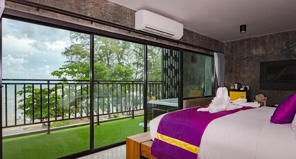 Maneetel  Krabi Beachfront Room Type - Grand Deluxe Sea View