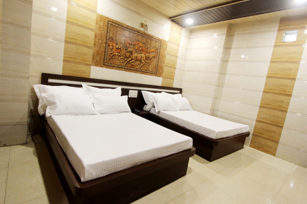 Hotel Raj In - Tap to explore photos