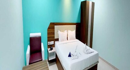 Hotel SYN Grand Room Type - Standard Room
