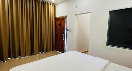 Lavilla Lake Resort And Restaurant Room Type - Luxury