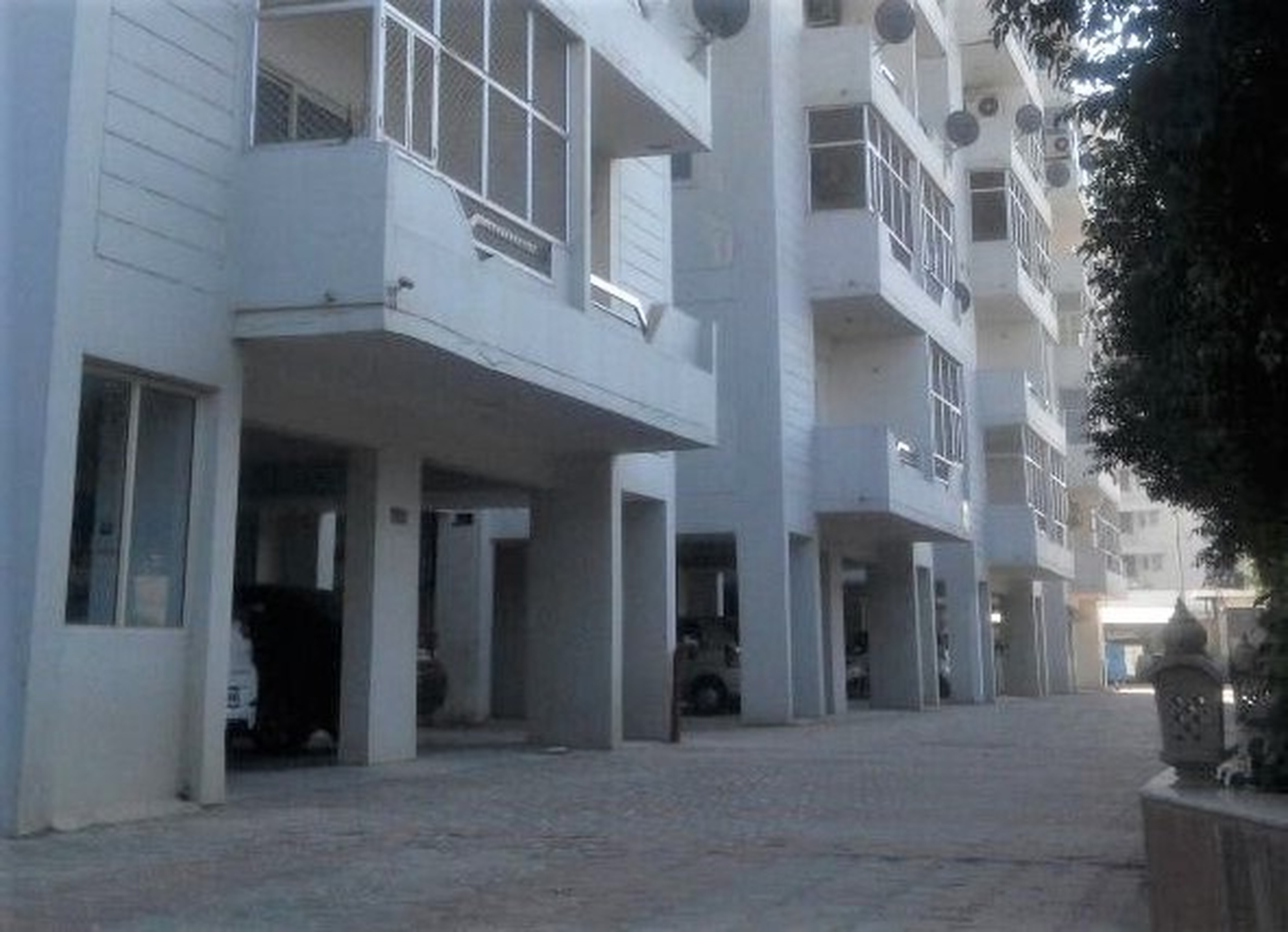 Brij View - Tap to explore photos