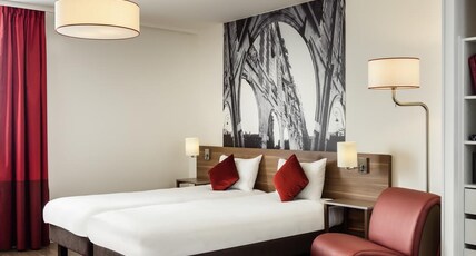 ADAGIO LA DEFENSE COURBEVOIE Room Type - Studio for 2 people with twin beds