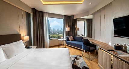 Rembrandt Hotel Bangkok Room Type - Premier King Bed