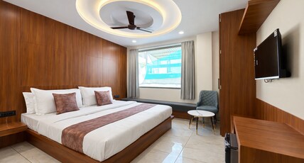 Planet Eco Stays Room Type - Planet Premier With Sofa
