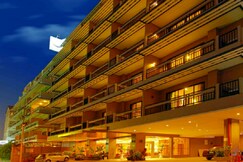 Pattaya Loft managed by Loft Group