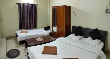 HOTEL BASUDEV Room Type - EXECUTIVE DELUXE TRIPLE BED AC ROOM