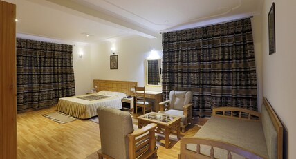 The HK International Room Type - Family Suite