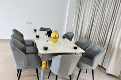 GM VILLA