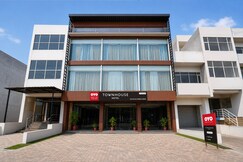 Super Townhouse by OYO Old Kalka Ambala Road Formerly Viraj inn