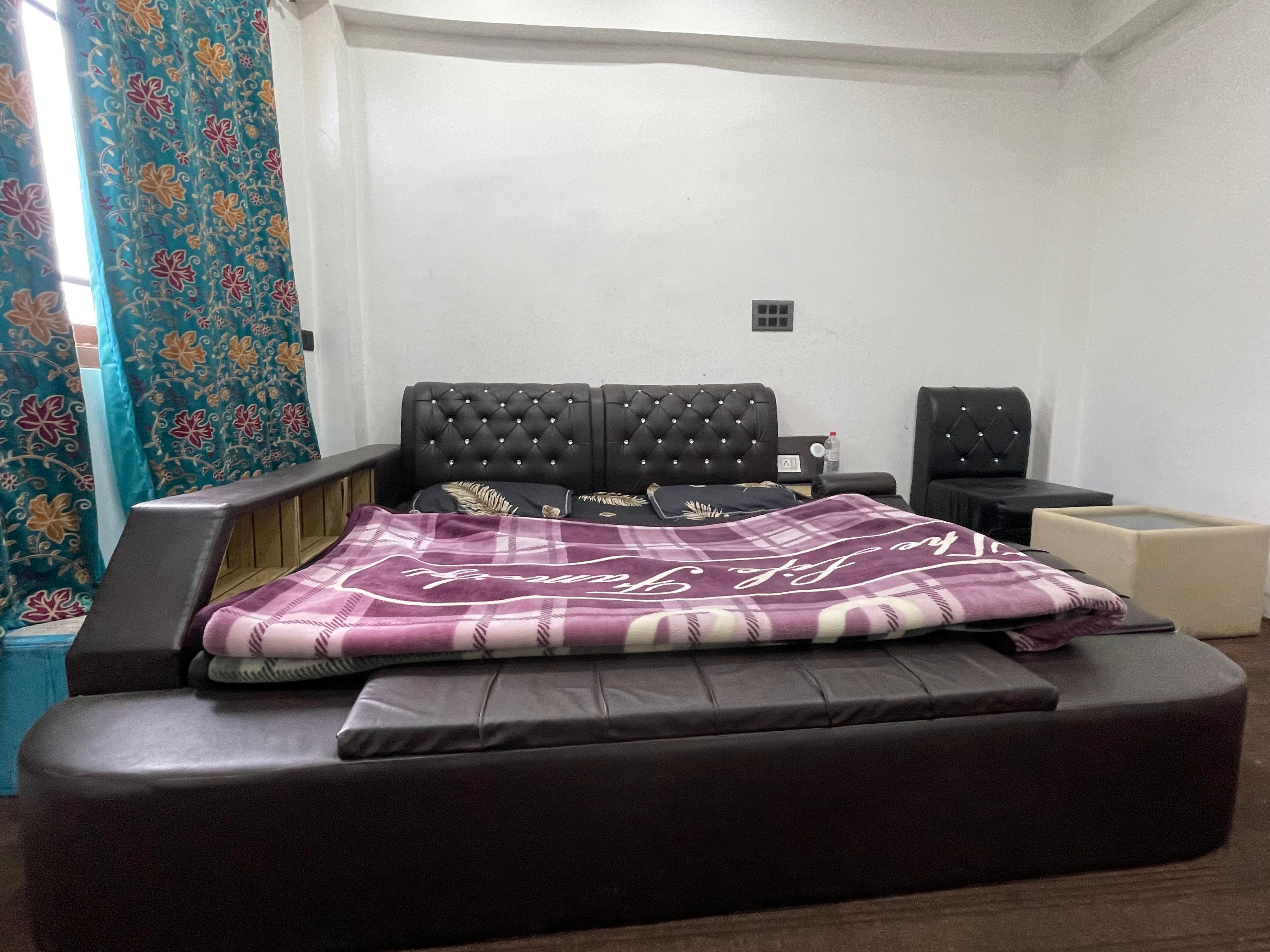 Hotel AL HAMMAD - Tap to explore photos