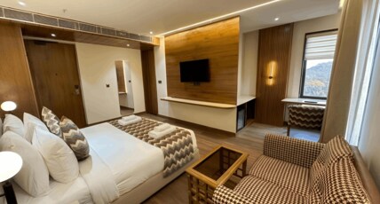 Shanti Sarovar Haridwar Room Type - Luxury Junior Suite With View