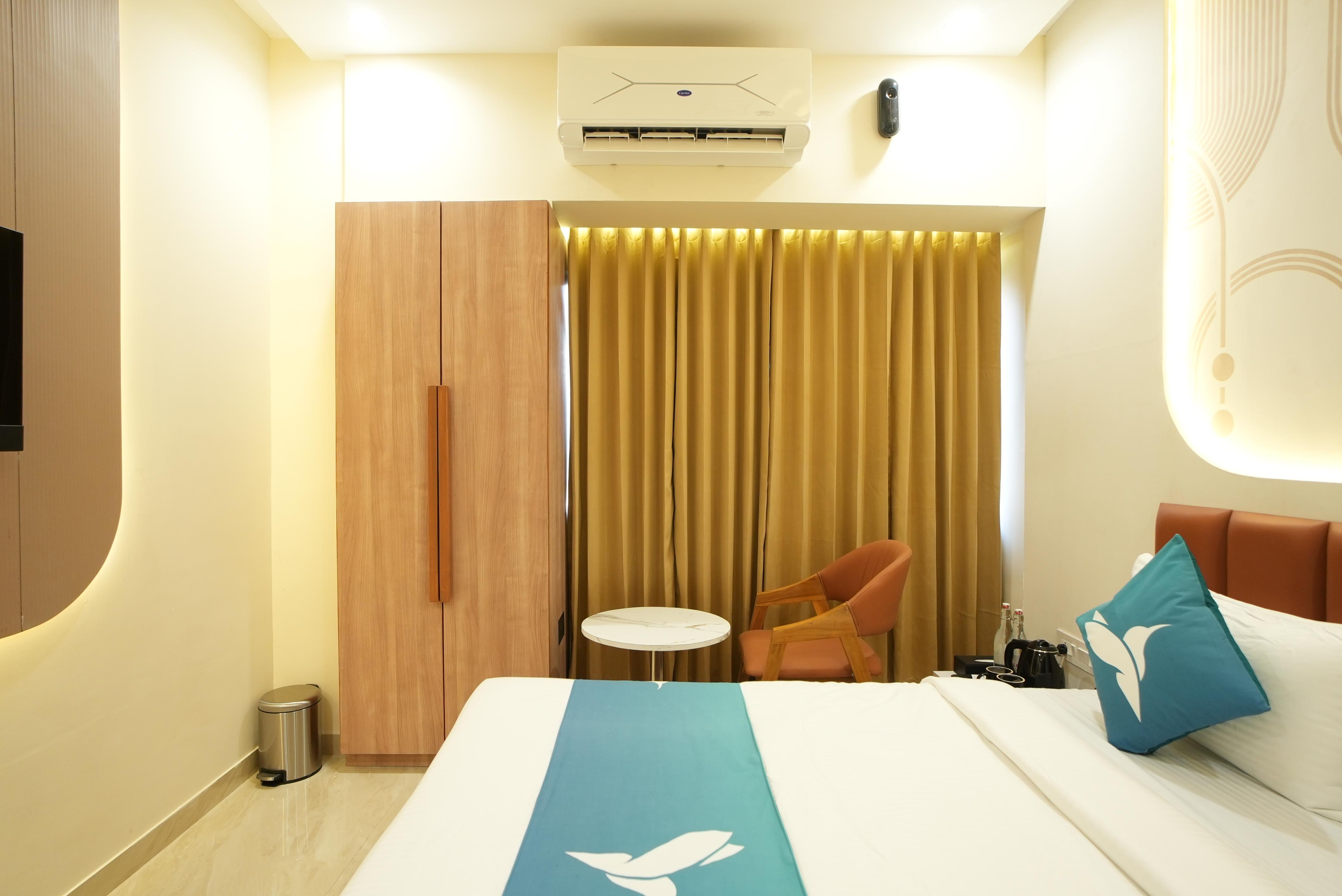 Privilon Hotel Prahladnagar - Tap to explore photos