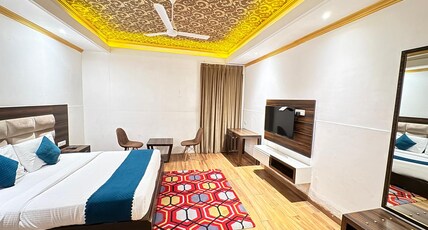 Melody ( A unit of Hotel Myzone ) Room Type - Deluxe