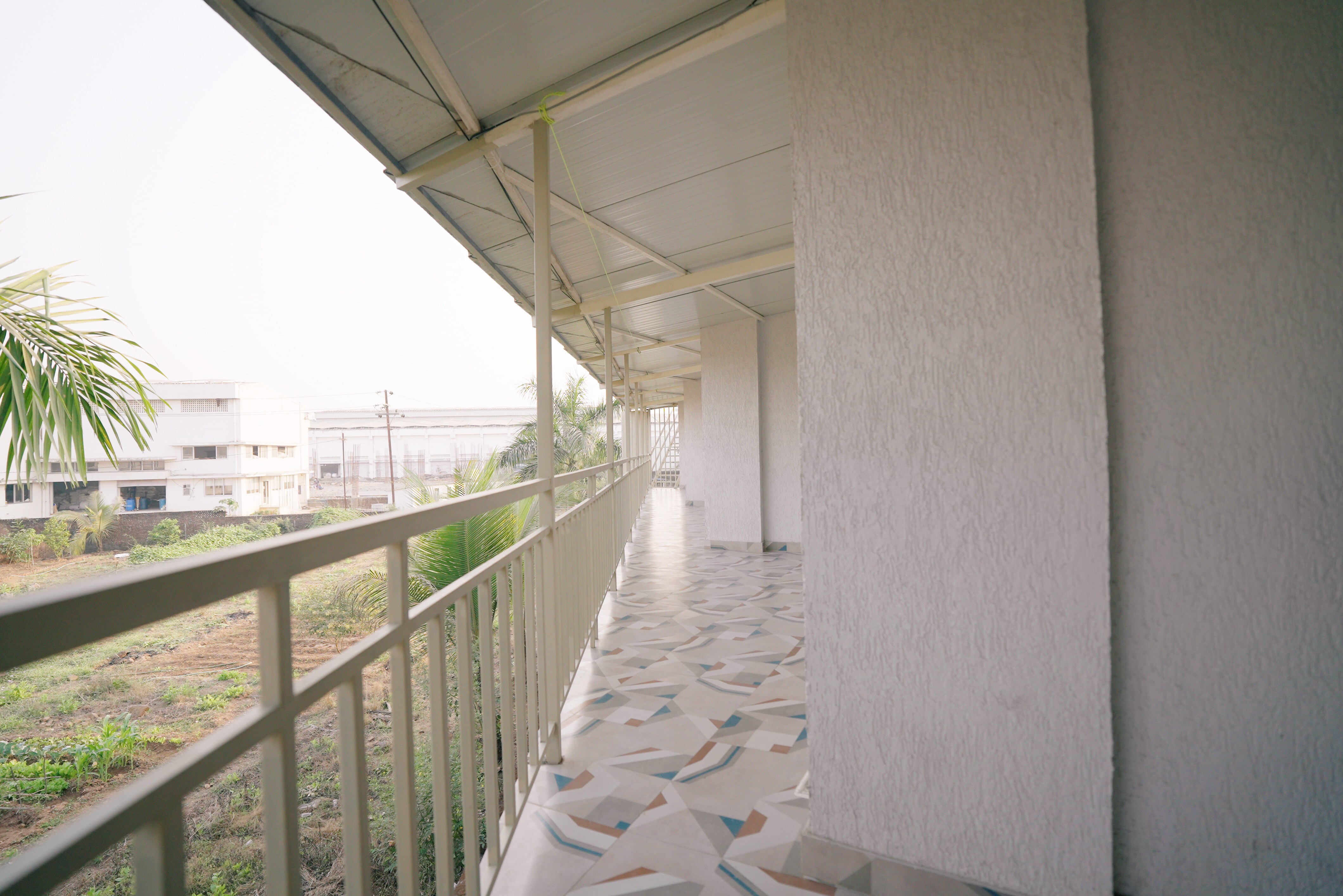 SHREE LODGING & BOARDING - Tap to explore photos