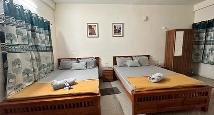 DHRUVANISH GRAND Room Type - Four Bed Double Non Ac Room