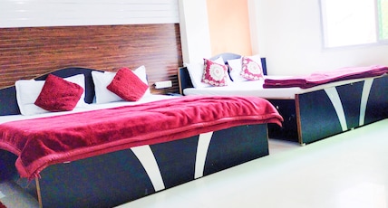 New Ashiyana Palace Room Type - Deluxe Family Ac Room (four bed ) New Ashiyana Palace Room Type - Deluxe Family Ac Room (four bed )