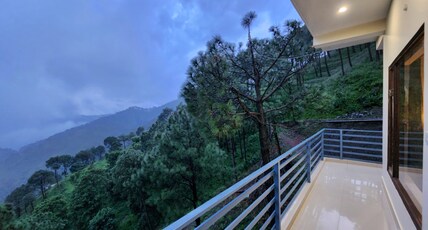 Wonder Inn Kasauli Room Type - King Room Balcony and Valley View