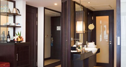 Novotel Ha Long Bay Room Type - Superior Bay view with 2 Single Size Beds Novotel Ha Long Bay Room Type - Superior Bay view with 2 Single Size Beds