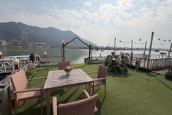 Pride Group of House Boats