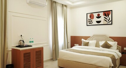 Celebration Suites |Rooftop Restaurant Room Type - Deluxe King