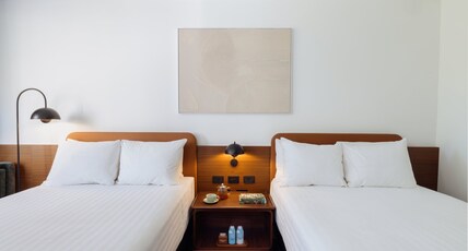 Crowne Plaza MELBOURNE CARLTON Room Type - 2 Doubles Standard