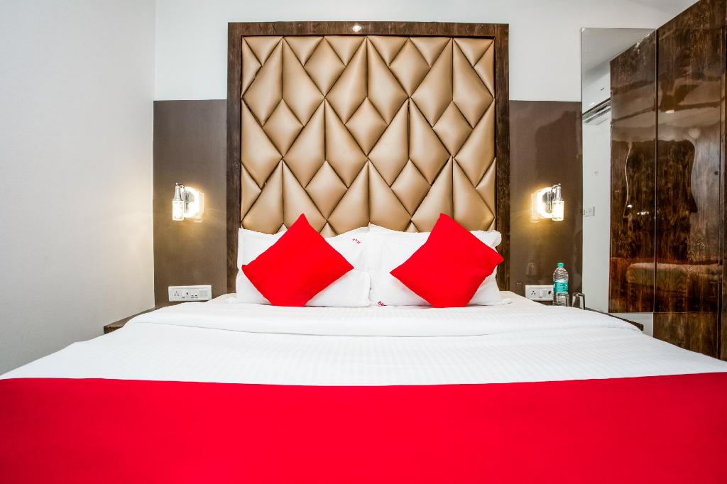 Hotel The Dream Residency - Tap to explore photos