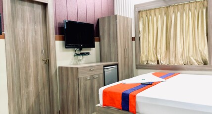 Vinayak Guest House Room Type - Super Deluxe Room with Attach Bathroom