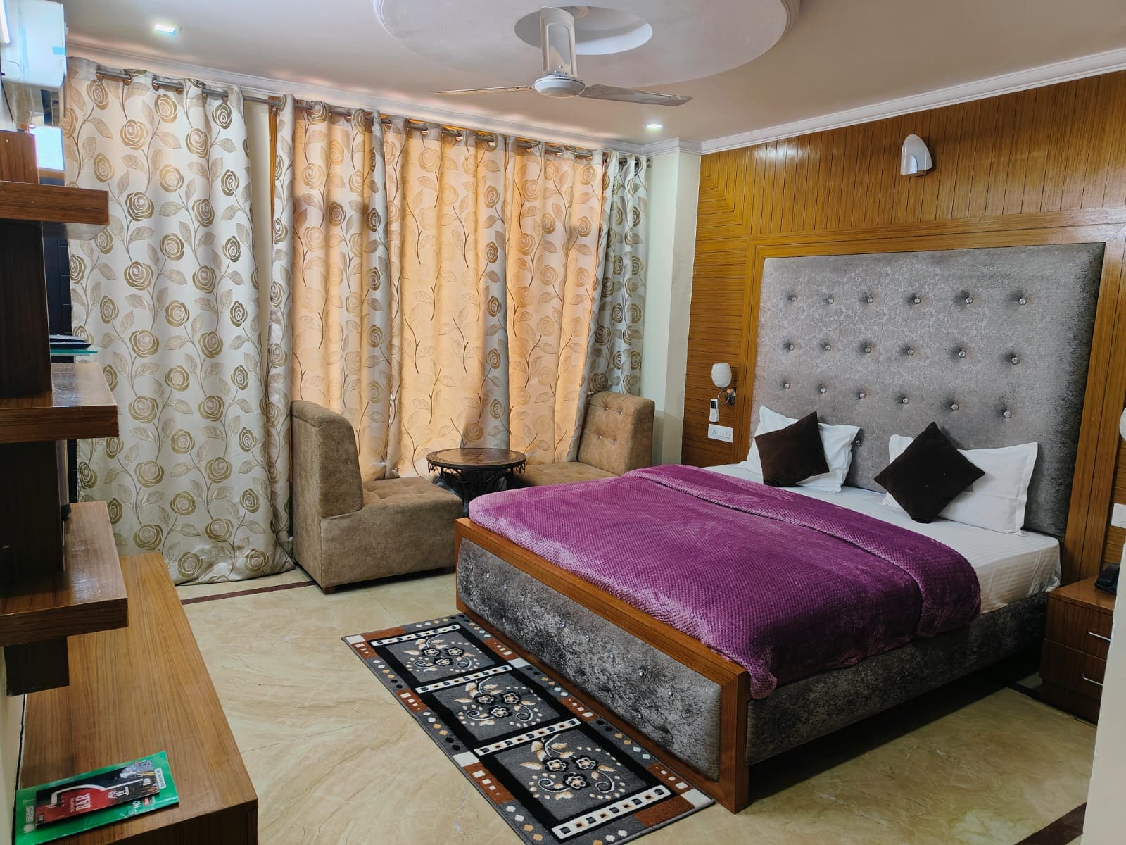 Hotel Shagun Palace  - Tap to explore photos