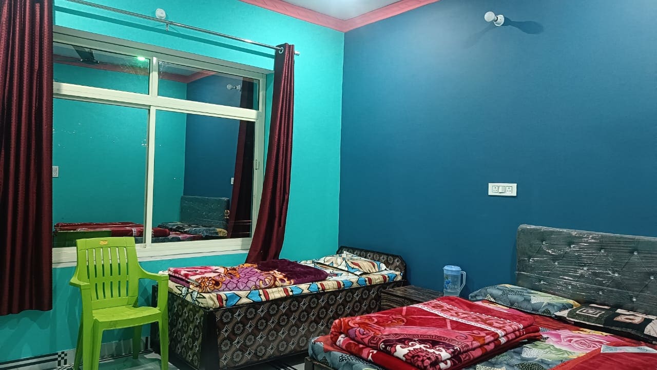 Rudr Himalayan Homestay - Tap to explore photos