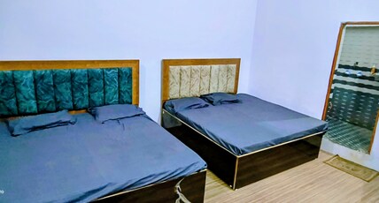 Maa jamwanti Inn Room Type - Family Room with AC