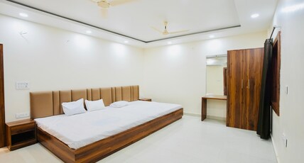 Amar Resort and Garden Room Type - Deluxe King Bed with Resort View