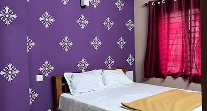 Sri Sai Boarding and lodging Room Type - Deluxe Double Bed 2
