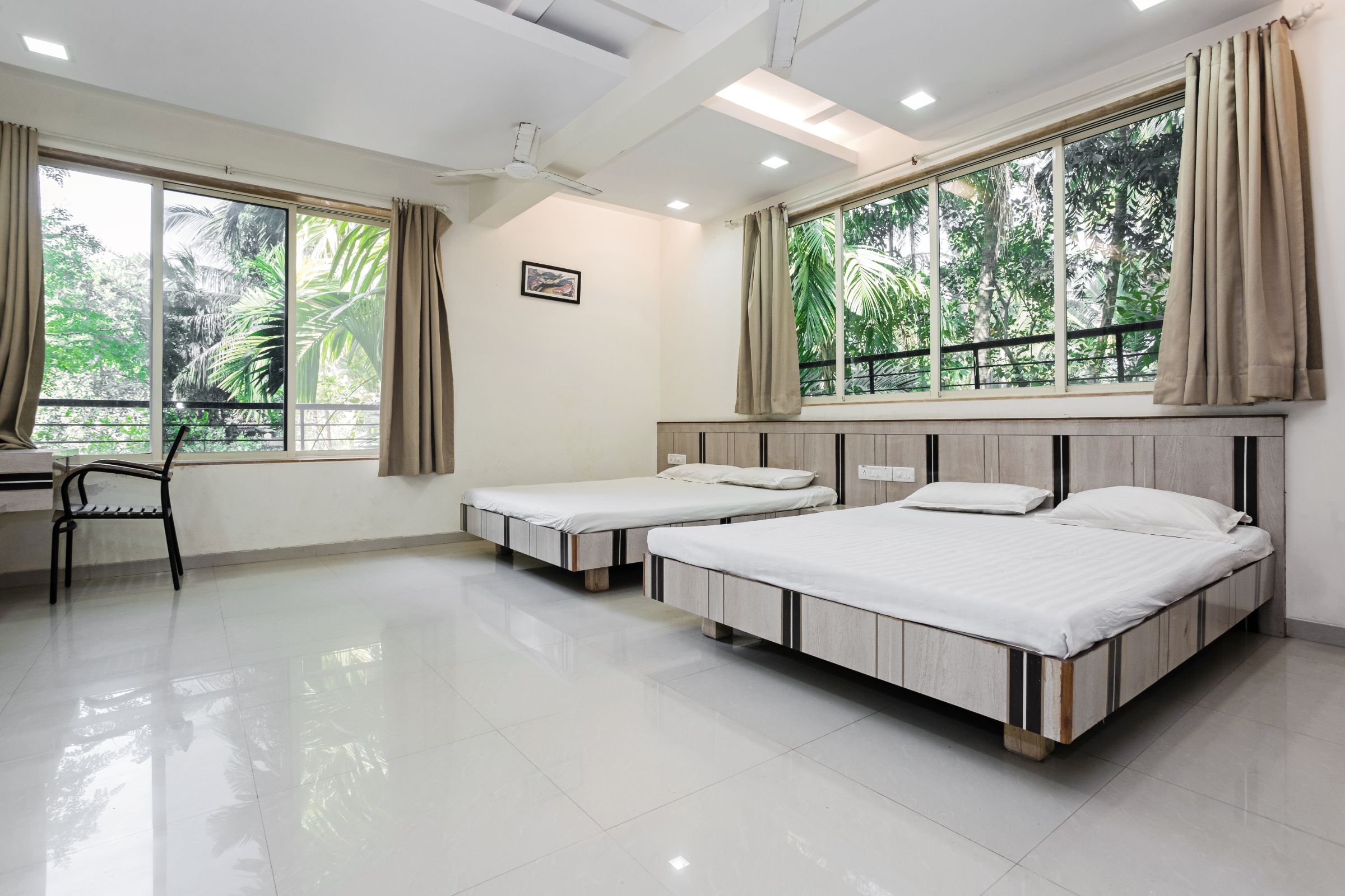 Samudra Gaaj (Family Room) - Tap to explore photos