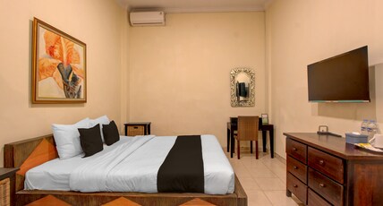 Townhouse Oak Pancanaka Malioboro Hotel Room Type - Indonesia Deluxe Double