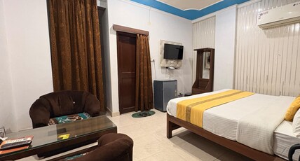 Hotal Raghuvanshi Room Type - AC ROOM Hotal Raghuvanshi Room Type - AC ROOM