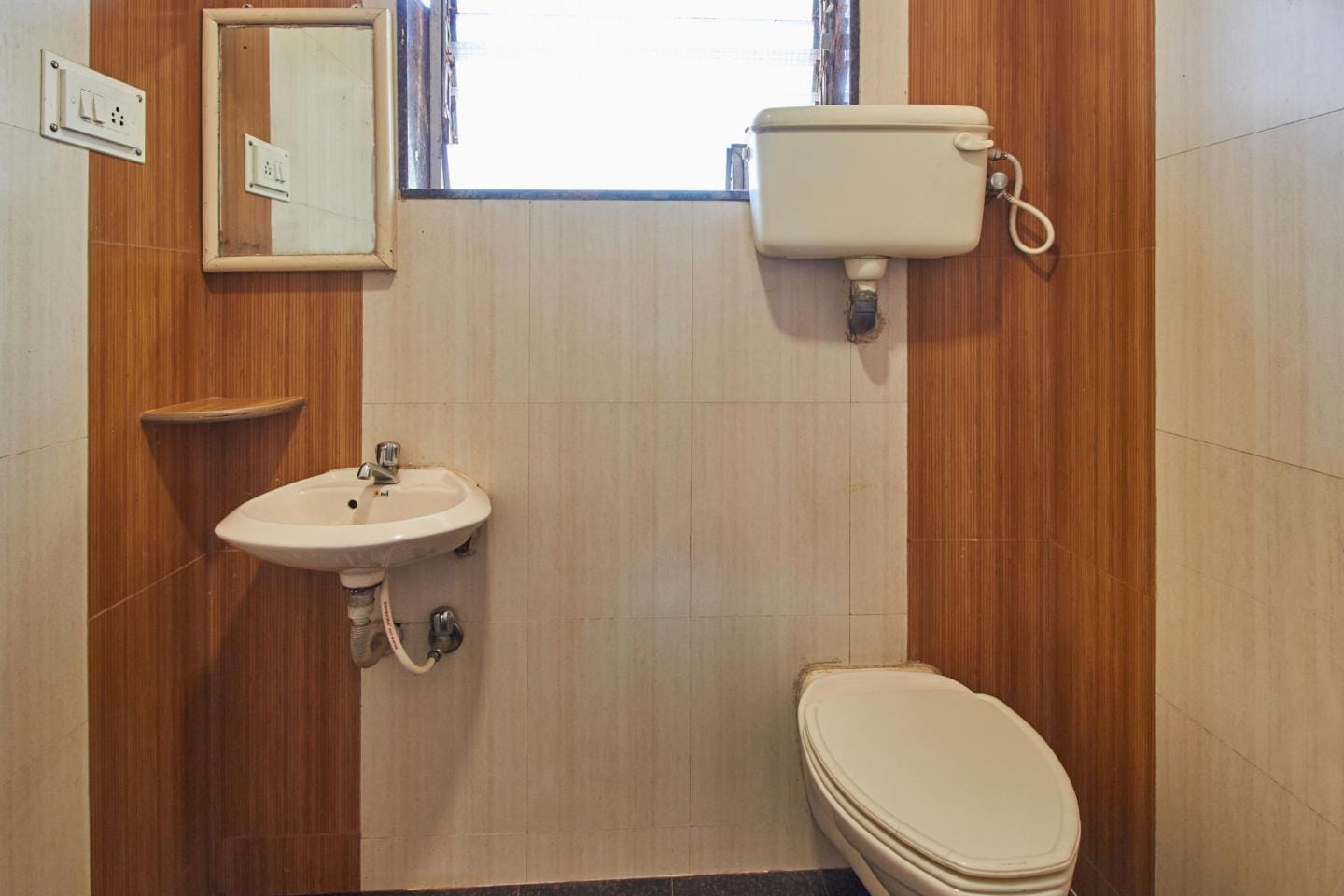 Hotel Prity Sangam - Tap to explore photos